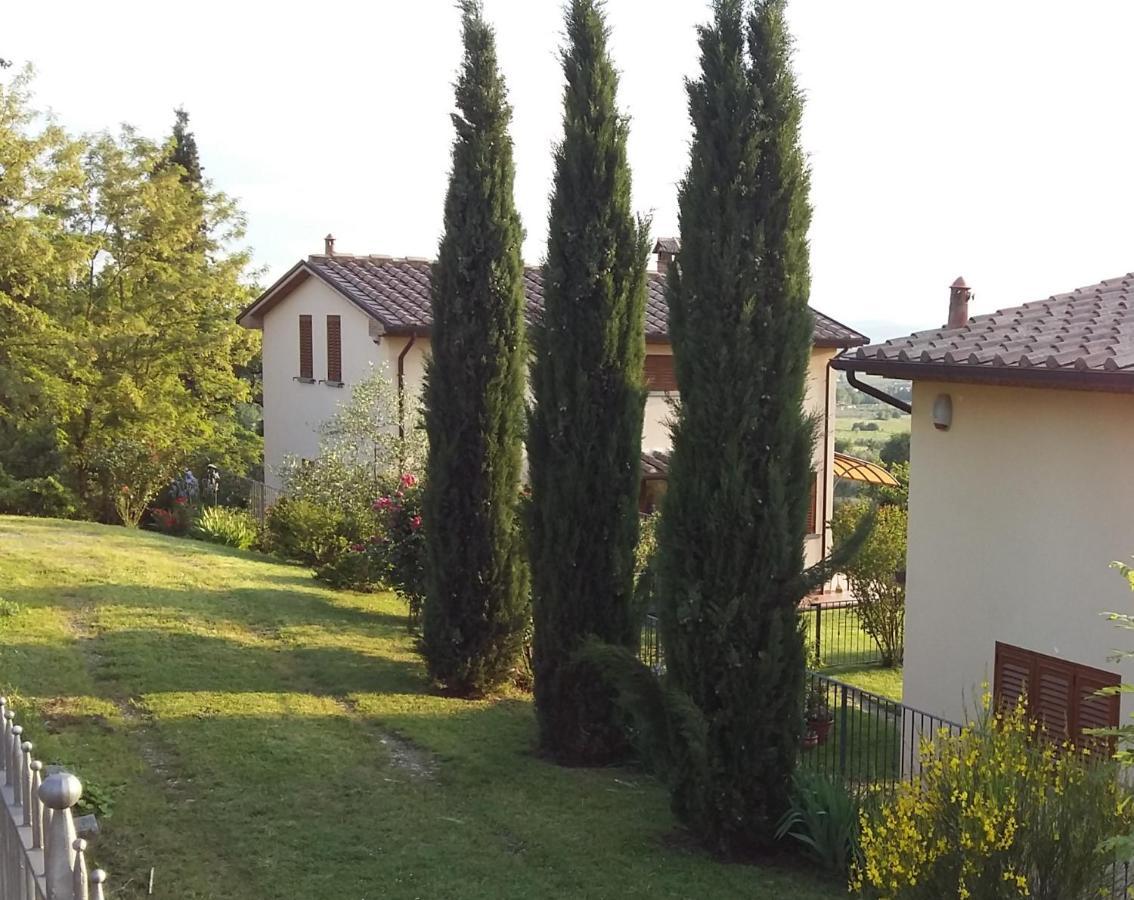 I 3 Cipressi Vila Chiassa Superiore Exterior foto