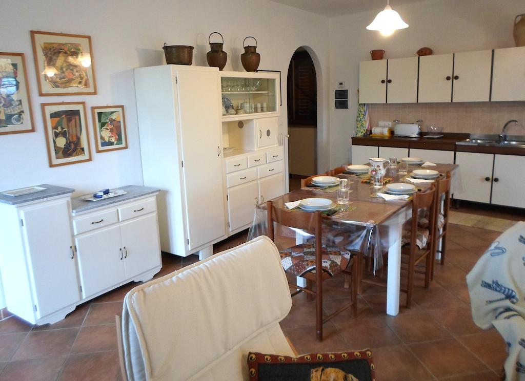 I 3 Cipressi Vila Chiassa Superiore Quarto foto